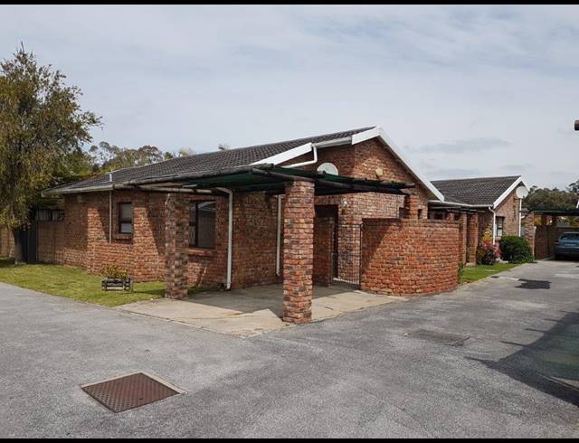 3 BEDROOM TOWNHOUSE RENTED IN SHERWOOD